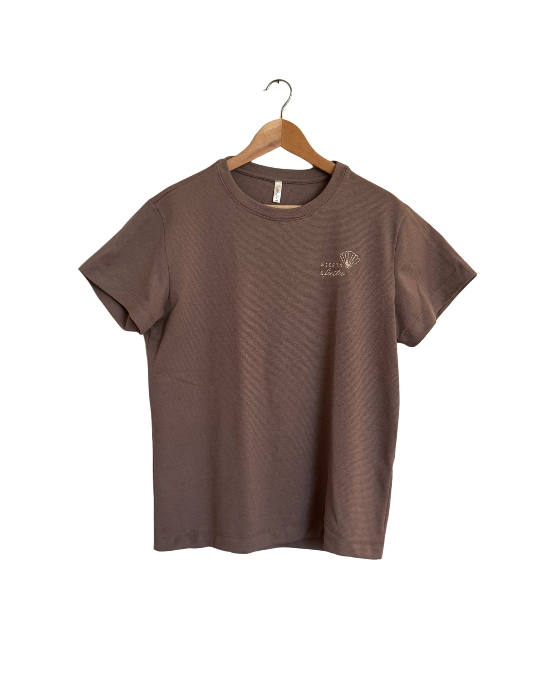 T-SHIRT 'SIESTA & FIESTA' BROWN