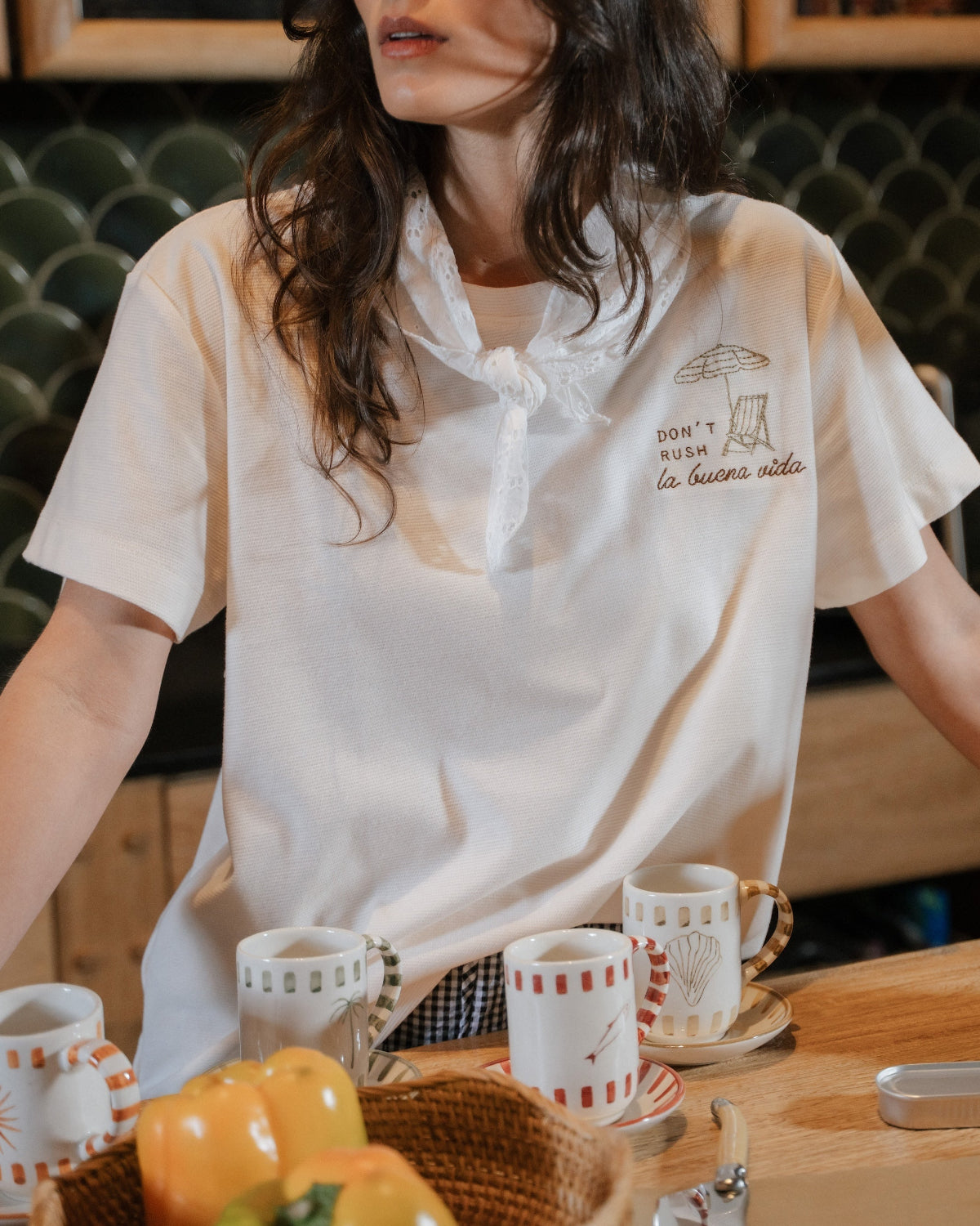 T-SHIRT - 'DON'T RUSH LA BUENA VIDA'