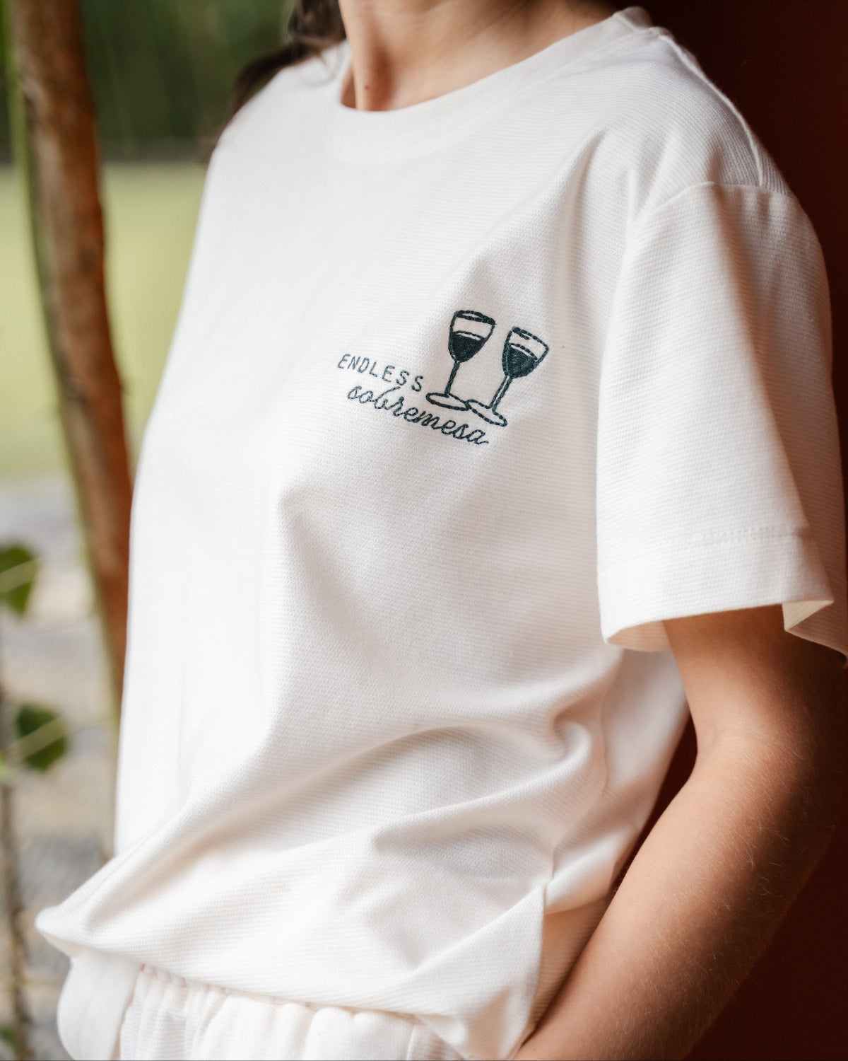 T-SHIRT - 'ENDLESS SOBREMESA'